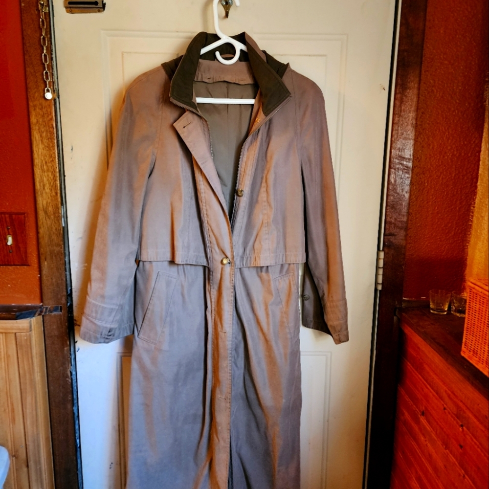 Waterproof long coat